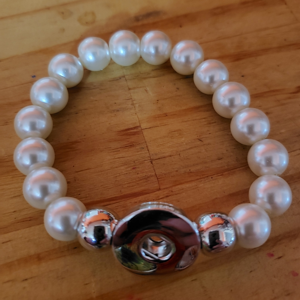 Snap it pearl bracelet